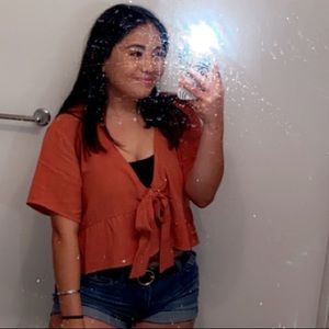 Meet your Posher, Alyssa